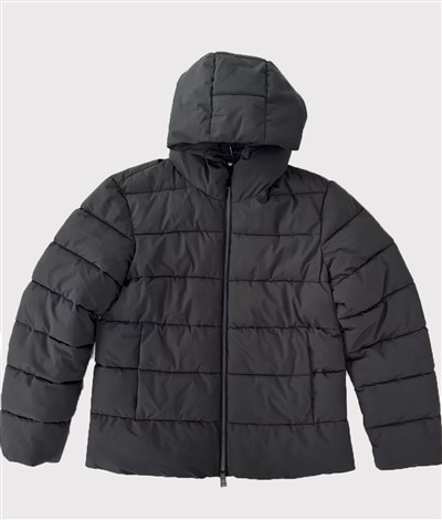 Fabricante de chaqueta acolchada corta negra con capucha para hombre